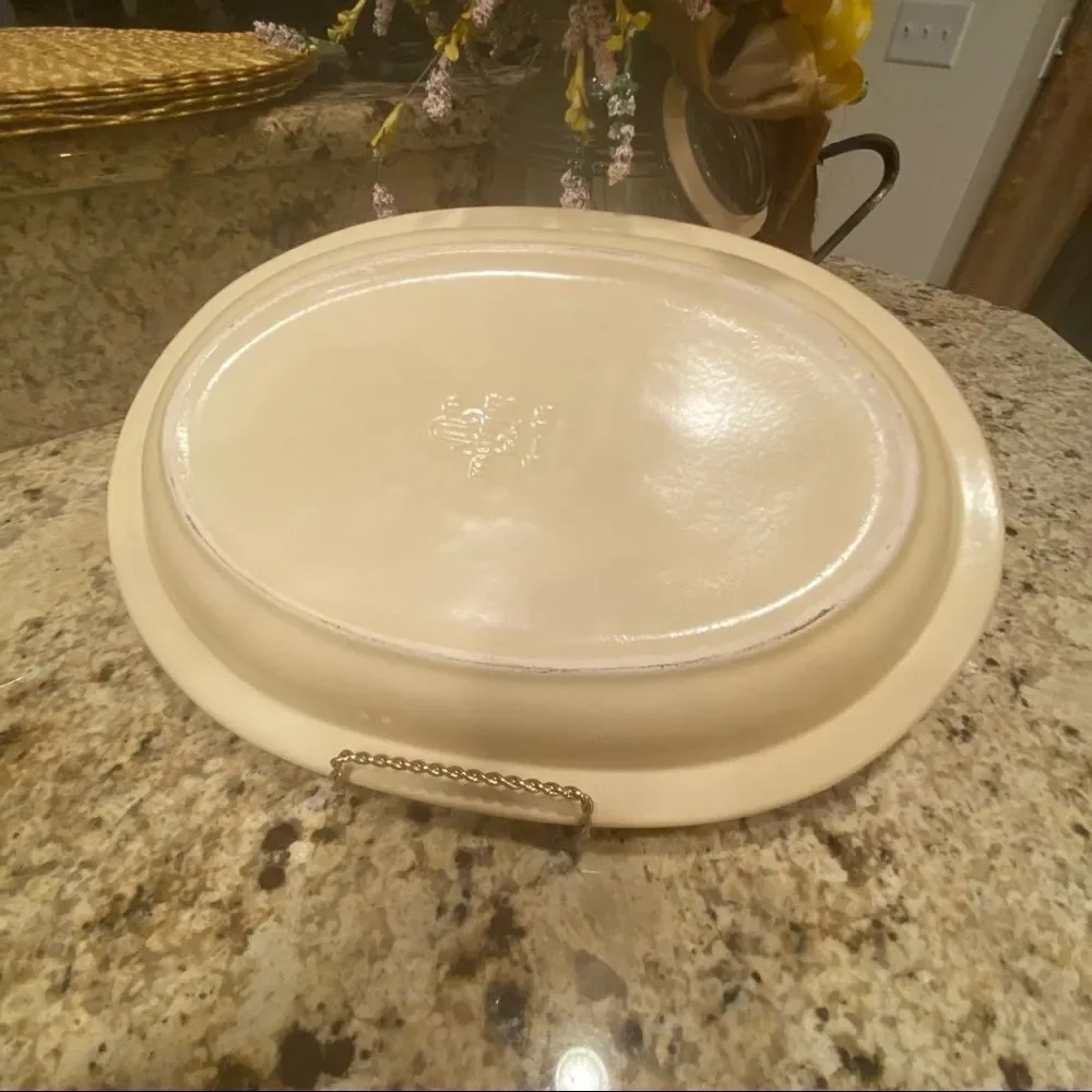 Pfaltzgraff Village Pattern Serving Platter Vintage USA Made 14 x10 inches